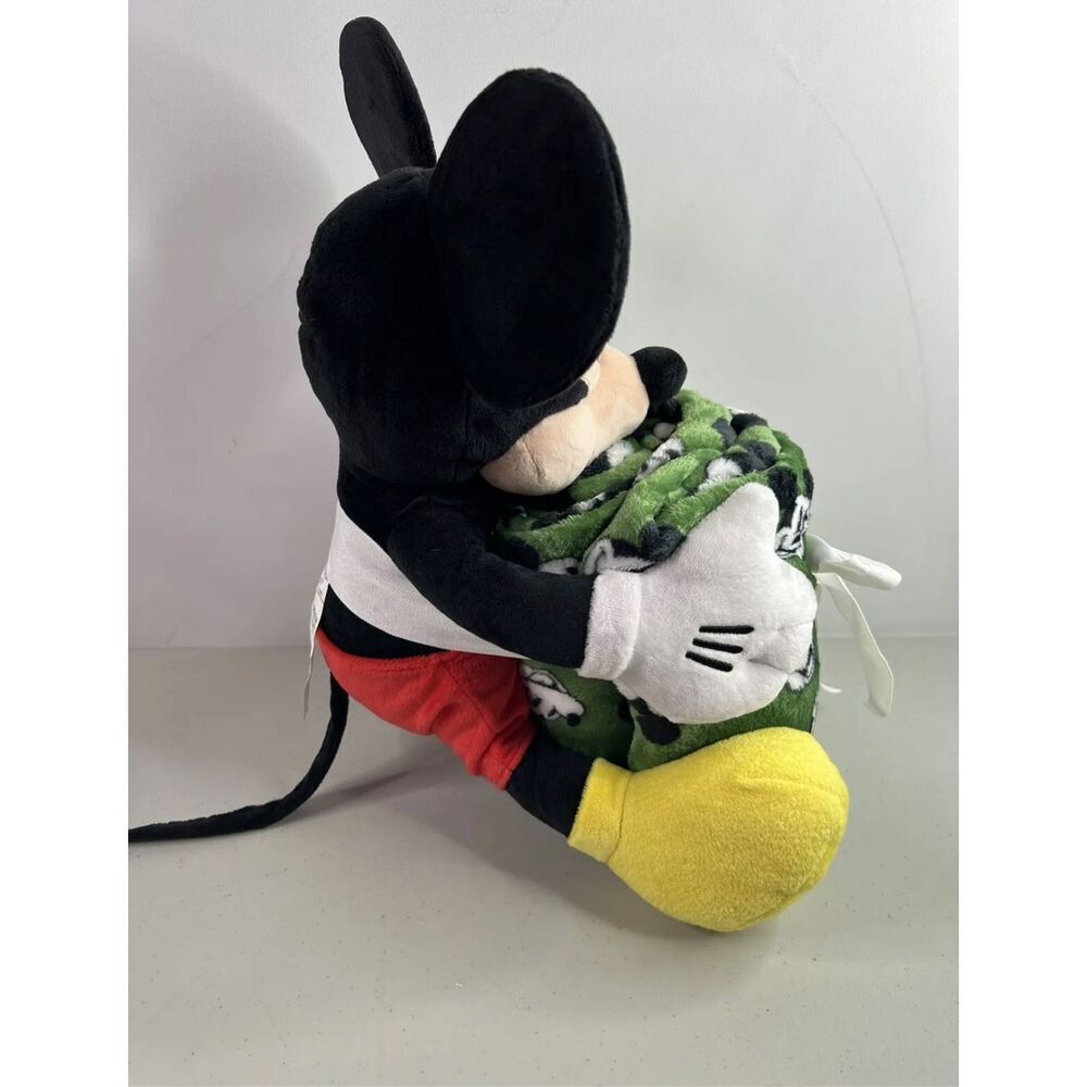 Disney's mickey Mouse Buddy & Throw Set by The Big One Kids NWT - Picture 7 of 8